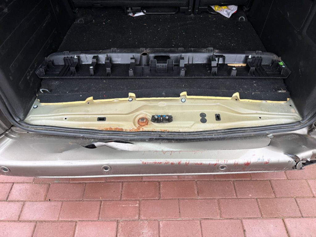 649ef892-c6b4-4c16-80d5-5a2c732a4df1