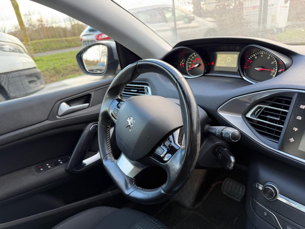 cd300239-4ad7-45a9-8ce7-aad3867e90ed