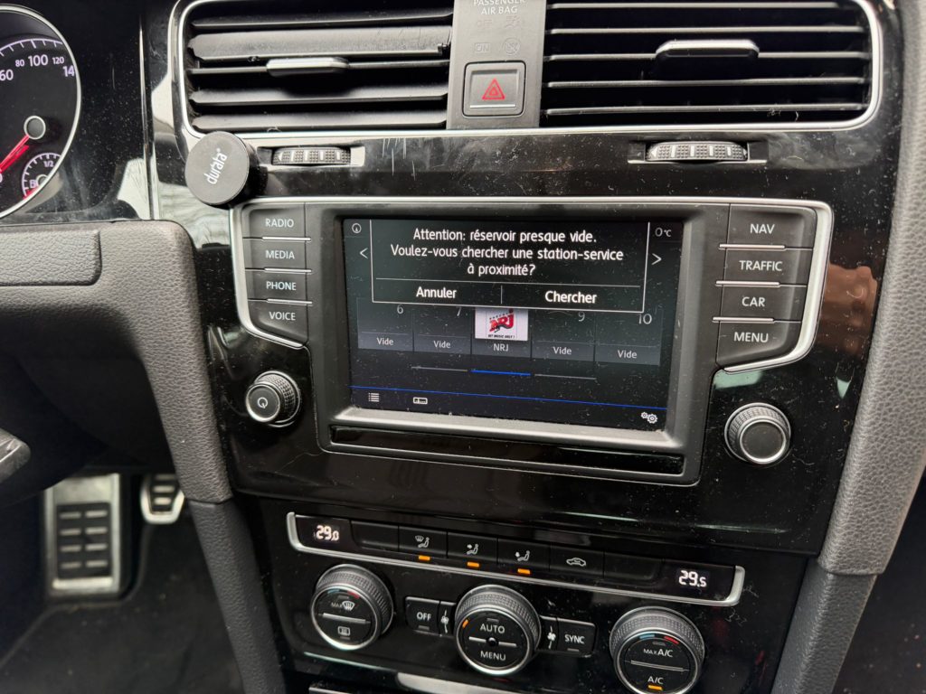 d1ac45d8-dffb-41a8-9748-183b2736e3ce