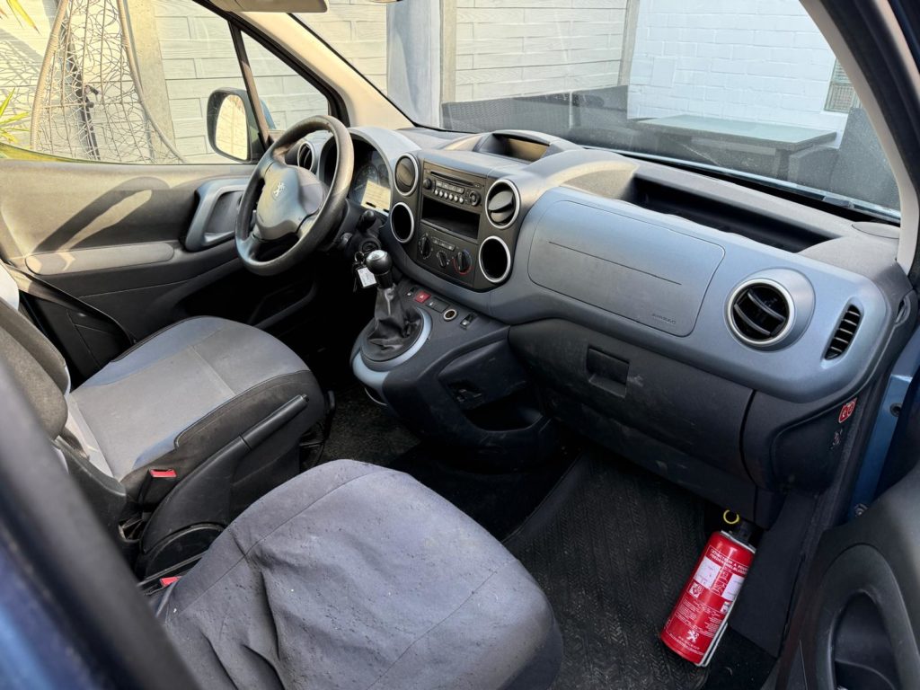 d8c1974d-6db1-4137-be31-d6ffc463635d