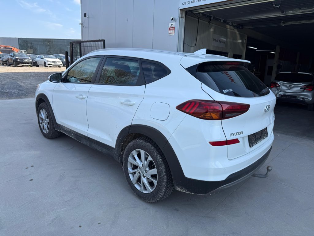 080b842f-e872-4115-af2e-4e79d81c49b1