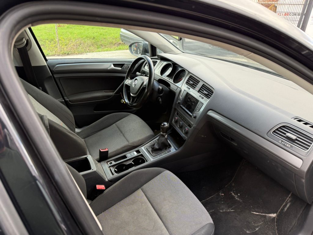 8f3028d0-a6ad-466e-a809-367f234aa6bc