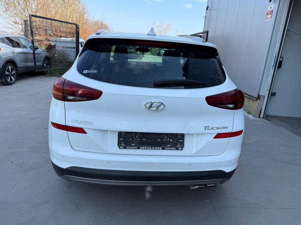 a2d6e216-57b5-43b2-af38-7aea1bc97801