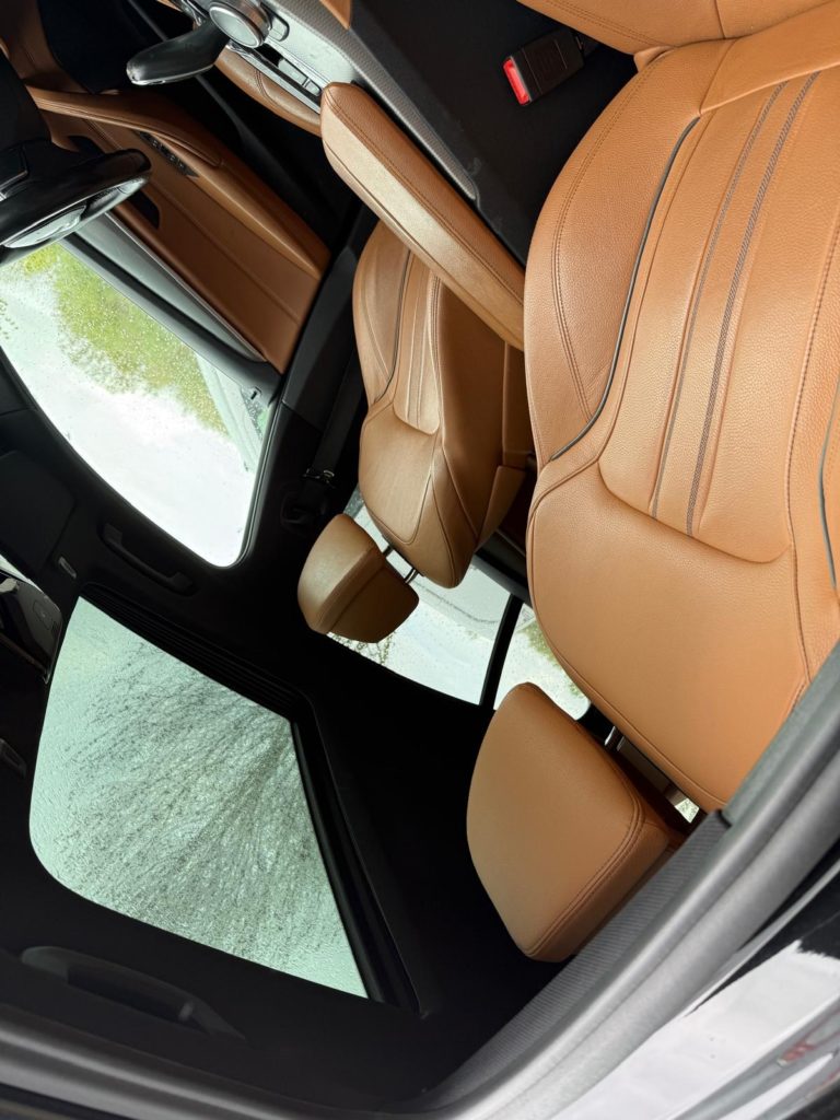 22c995ad-c343-40a1-8a08-7959c6bd472e